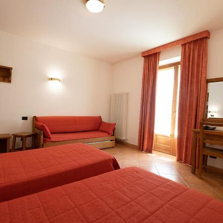 Hotel Casalpina Don Barra Pragelato Exterior photo